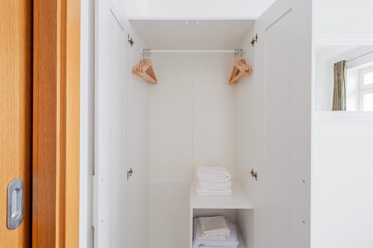 Pronájem bytu 65 m², Kafkova, Praha, Praha Pronájem bytu 65 m², Kafkova, Praha, Praha