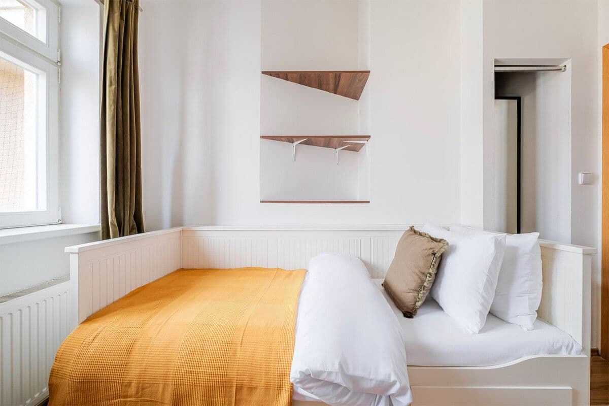 Pronájem bytu 65 m², Kafkova, Praha, Praha Pronájem bytu 65 m², Kafkova, Praha, Praha