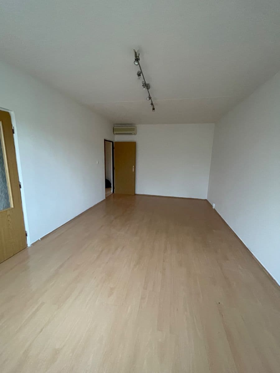 Pronájem bytu 2+1 65 m², Seifertova, Sokolov, Karlovarský kraj Pronájem bytu 2+1 65 m², Seifertova, Sokolov, Karlovarský kraj