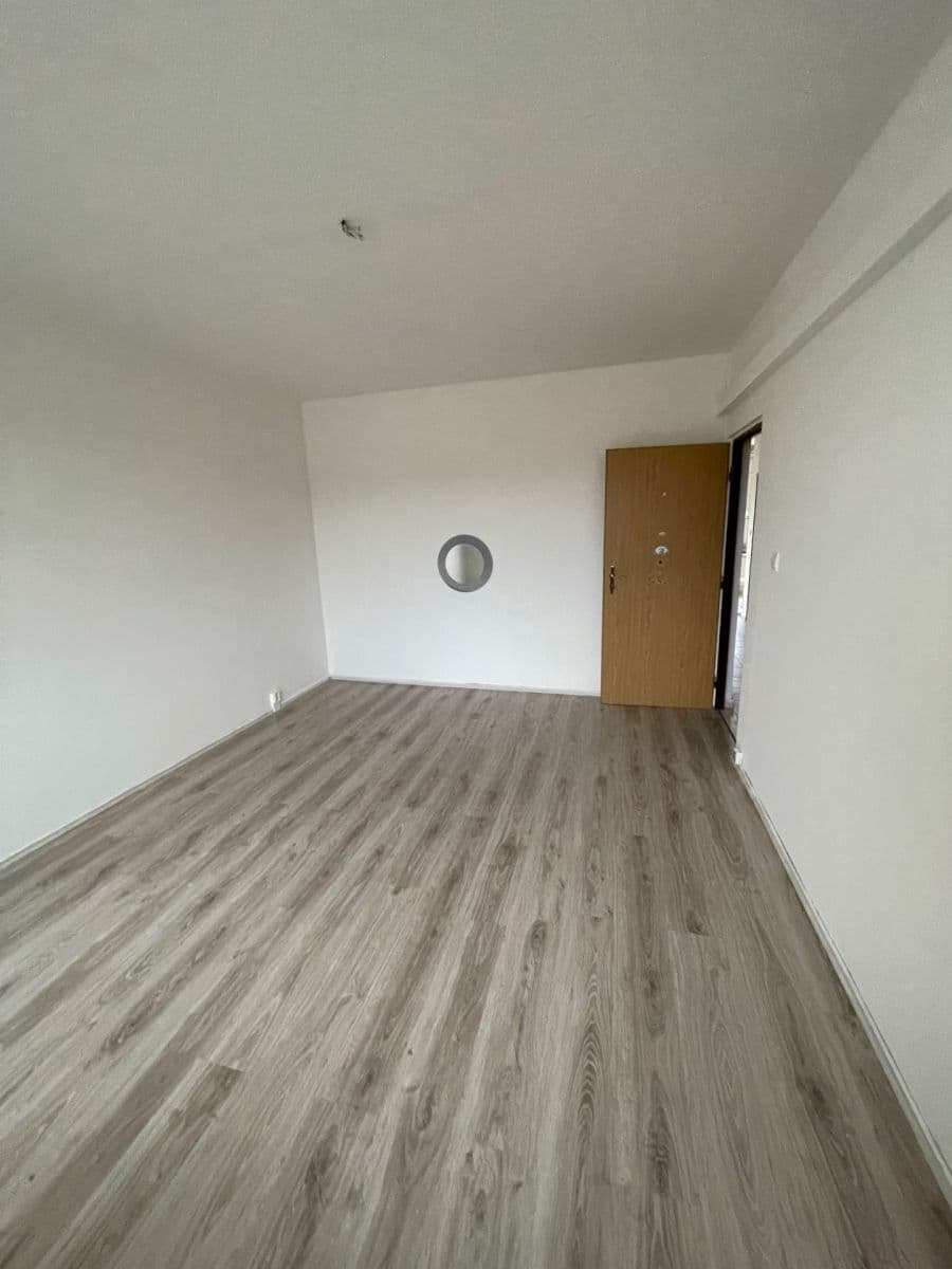 Pronájem bytu 2+1 65 m², Seifertova, Sokolov, Karlovarský kraj Pronájem bytu 2+1 65 m², Seifertova, Sokolov, Karlovarský kraj
