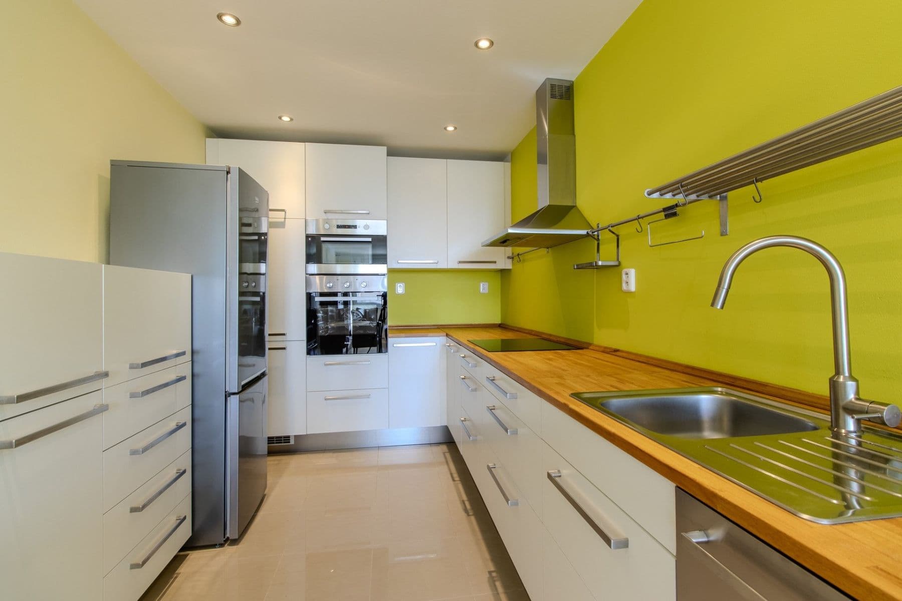 Pronájem bytu 3+kk 64 m², Jažlovická, Praha, Praha Pronájem bytu 3+kk 64 m², Jažlovická, Praha, Praha