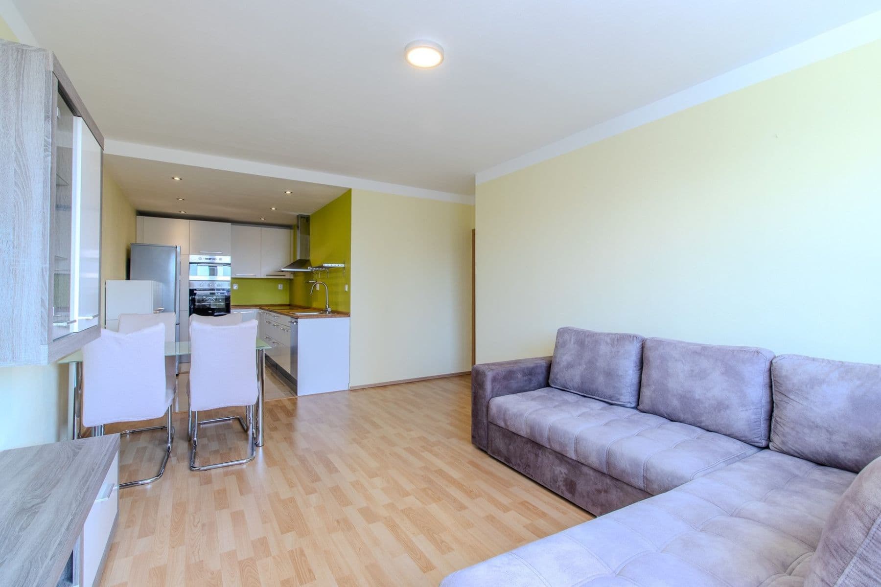 Pronájem bytu 3+kk 64 m², Jažlovická, Praha, Praha Pronájem bytu 3+kk 64 m², Jažlovická, Praha, Praha