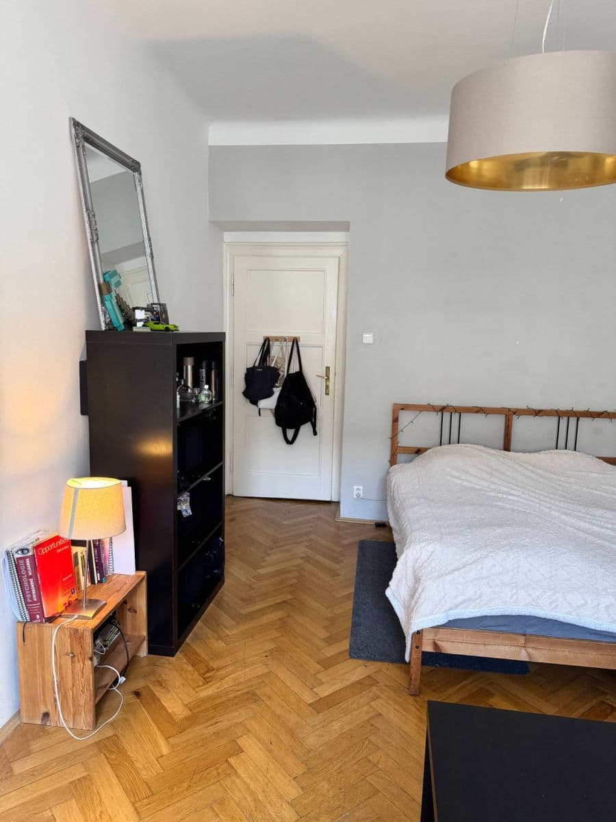 Pronájem bytu 3+kk 110 m², Milešovská, Praha, Praha Pronájem bytu 3+kk 110 m², Milešovská, Praha, Praha