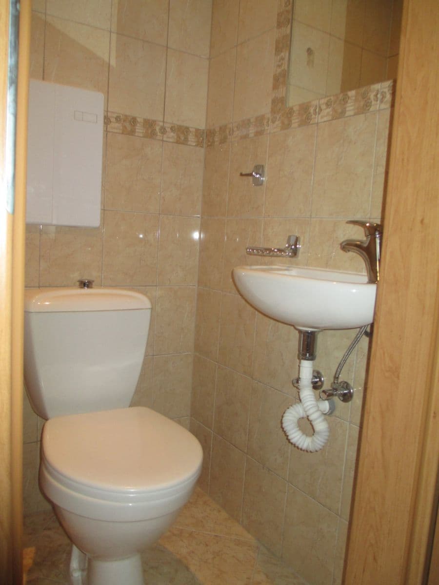 Pronájem bytu 1+1 36 m², Alej 17. listopadu, Roudnice nad Labem, Ústecký kraj Pronájem bytu 1+1 36 m², Alej 17. listopadu, Roudnice nad Labem, Ústecký kraj