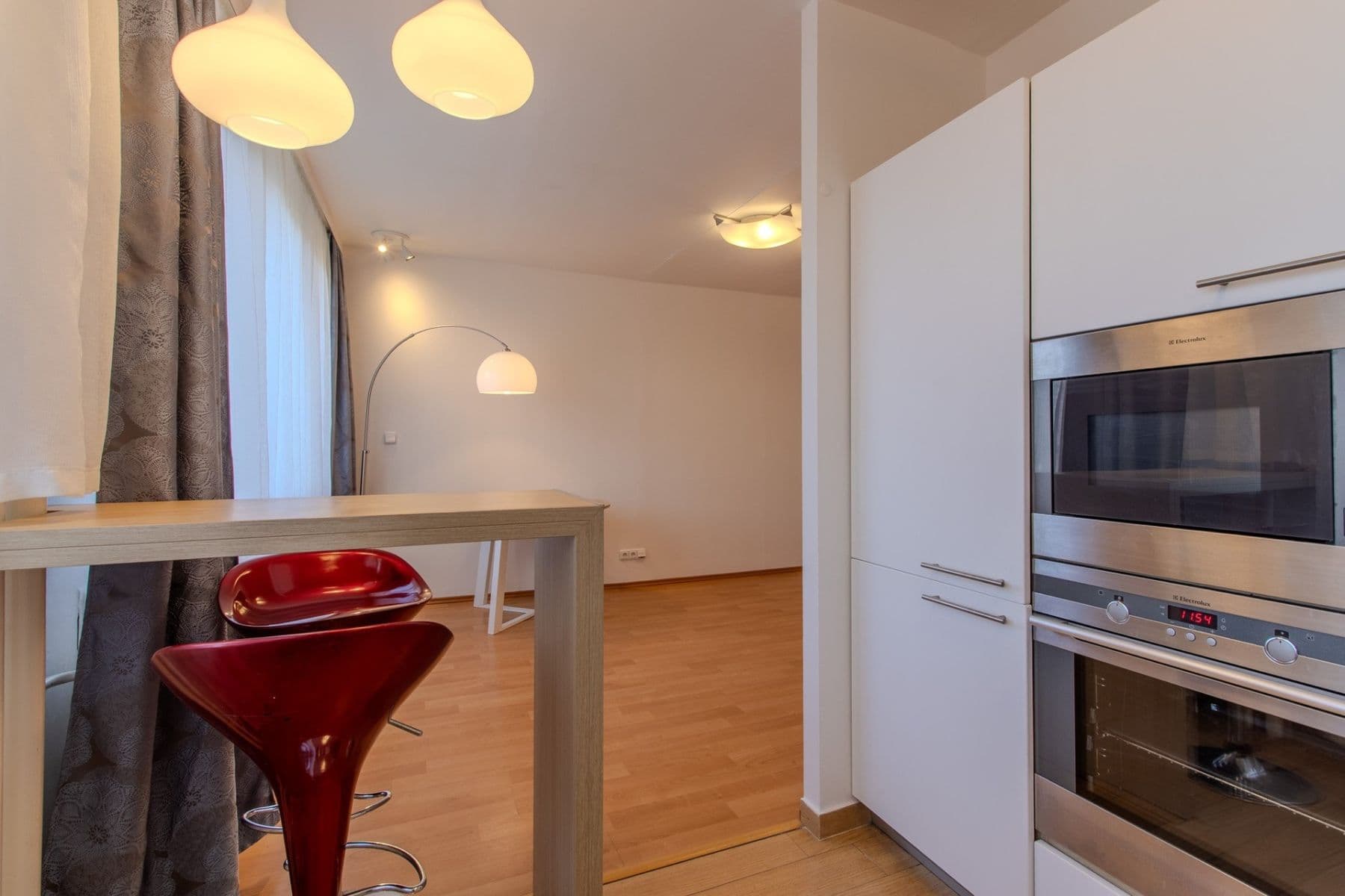 Pronájem bytu 3+1 66 m², Košťálkova, Praha, Praha Pronájem bytu 3+1 66 m², Košťálkova, Praha, Praha