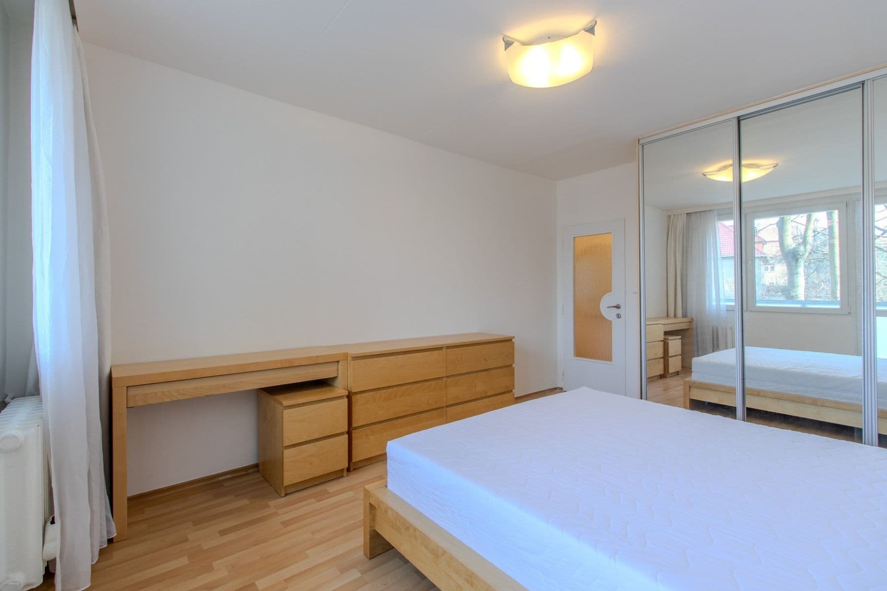 Pronájem bytu 3+1 66 m², Košťálkova, Praha, Praha Pronájem bytu 3+1 66 m², Košťálkova, Praha, Praha