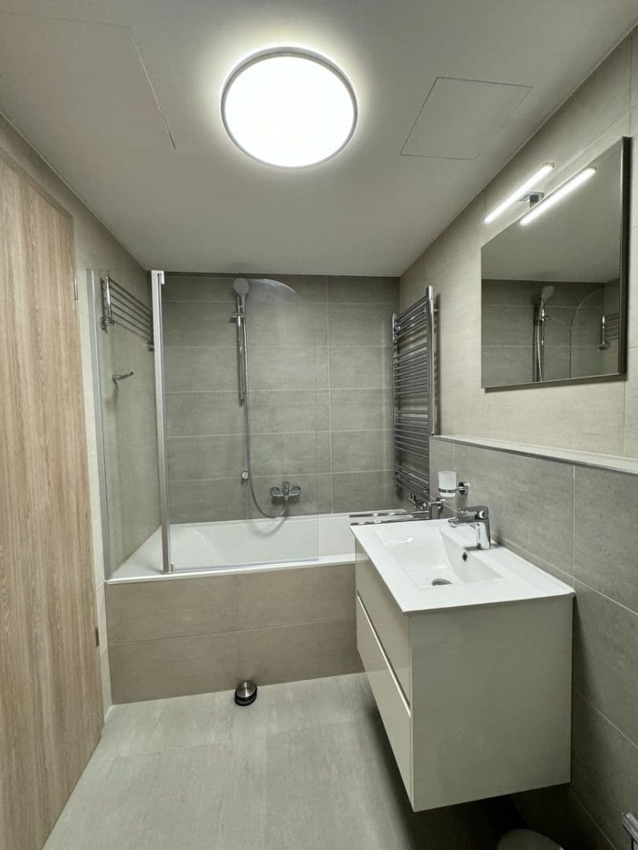 Pronájem bytu 2+kk 55 m², Kartónová, Plzeň, Plzeňský kraj Pronájem bytu 2+kk 55 m², Kartónová, Plzeň, Plzeňský kraj