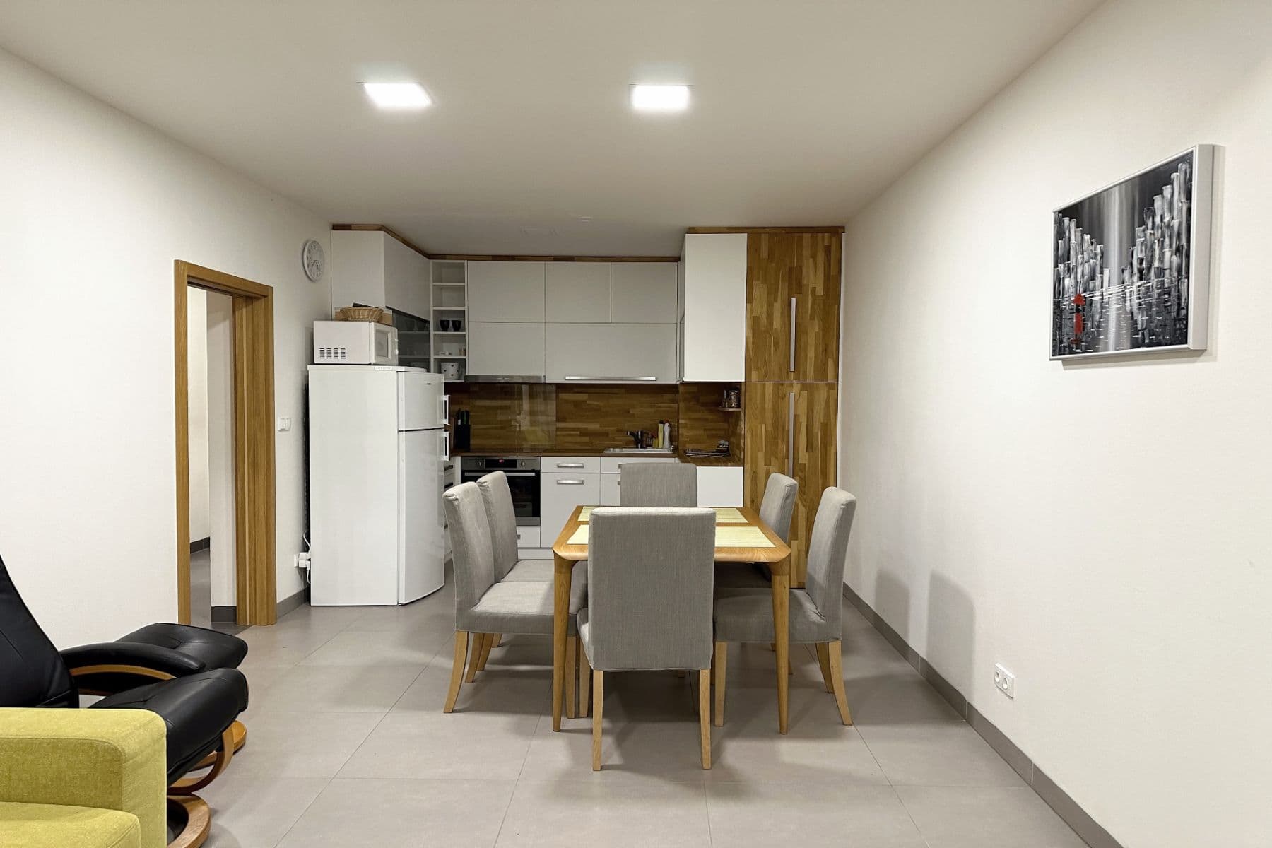 Pronájem bytu 2+kk 51 m², Rozdrojovická, Brno, Jihomoravský kraj Pronájem bytu 2+kk 51 m², Rozdrojovická, Brno, Jihomoravský kraj