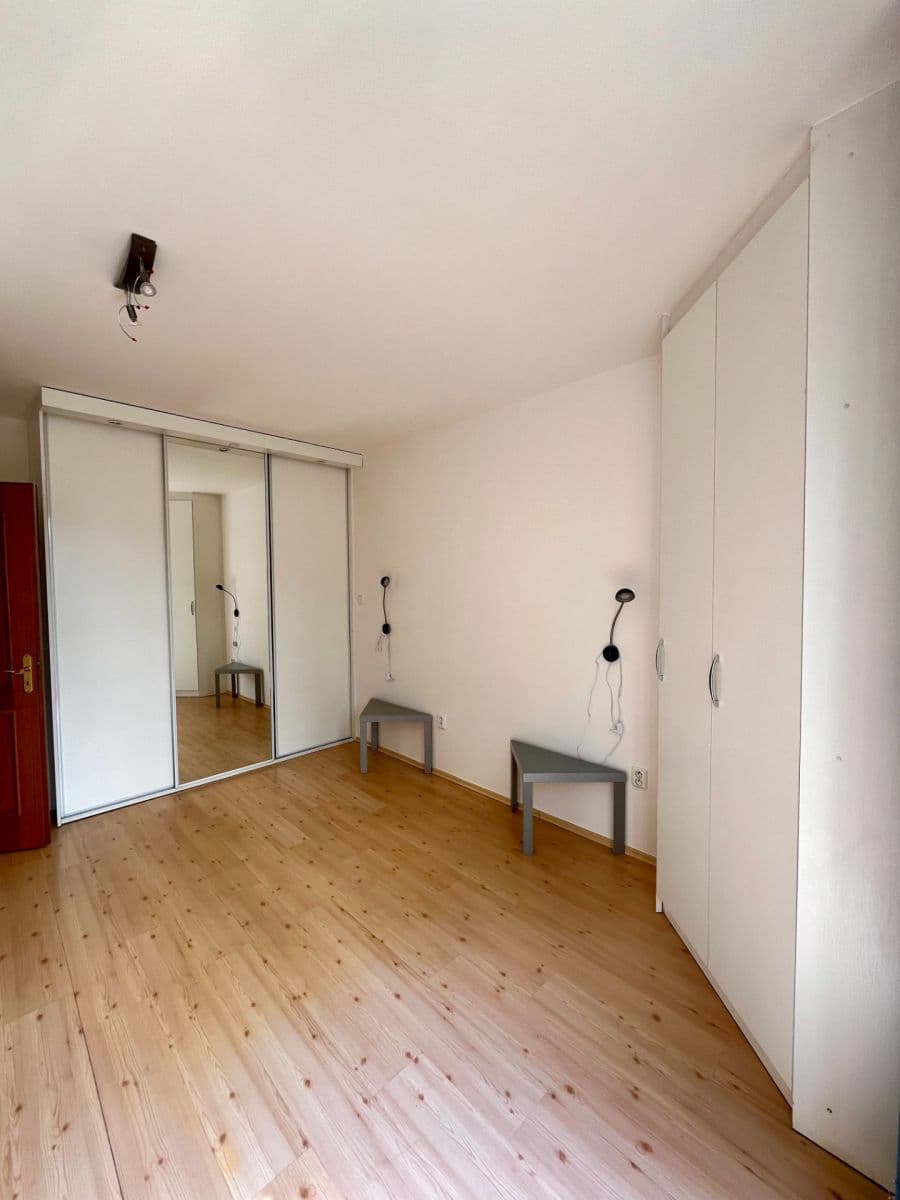 Pronájem bytu 4+1 190 m², Písečná, Cheb, Karlovarský kraj Pronájem bytu 4+1 190 m², Písečná, Cheb, Karlovarský kraj