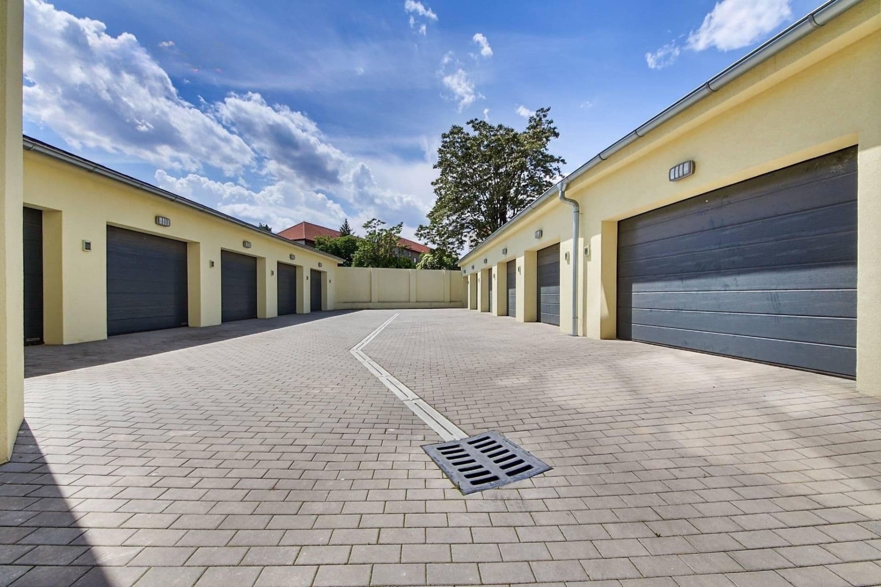 Prodej bytu 1+1 38 m², Zenklova, Praha, Praha Prodej bytu 1+1 38 m², Zenklova, Praha, Praha