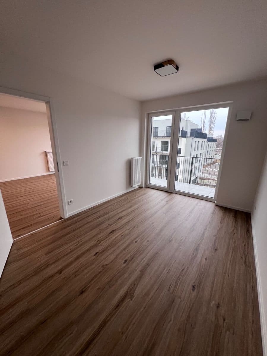 Pronájem bytu 2+kk 54 m², Ke křížku, Kladno, Středočeský kraj Pronájem bytu 2+kk 54 m², Ke křížku, Kladno, Středočeský kraj