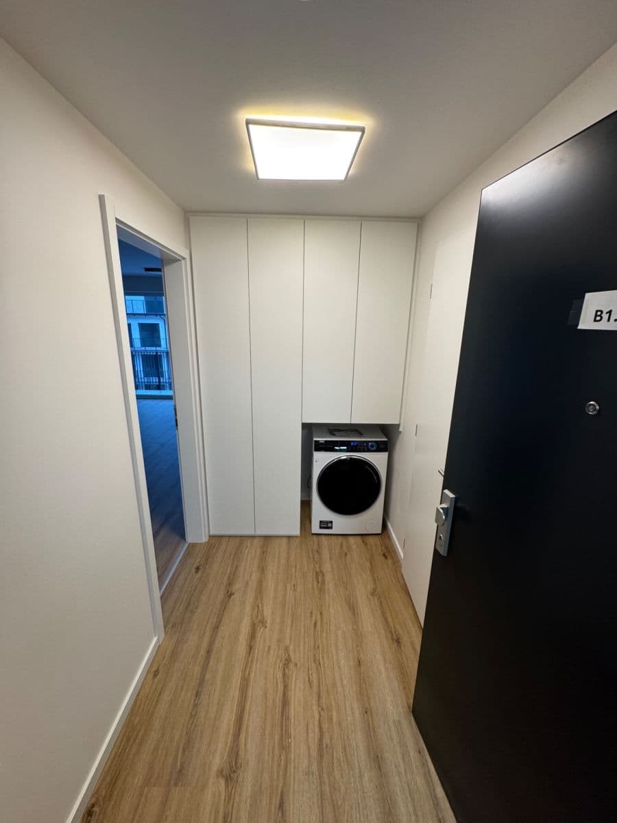 Pronájem bytu 2+kk 54 m², Ke křížku, Kladno, Středočeský kraj Pronájem bytu 2+kk 54 m², Ke křížku, Kladno, Středočeský kraj