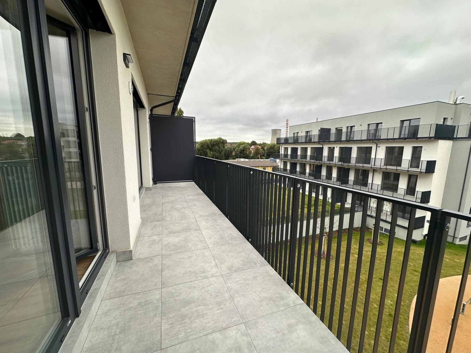 Pronájem bytu 2+kk 54 m², Ke křížku, Kladno, Středočeský kraj Pronájem bytu 2+kk 54 m², Ke křížku, Kladno, Středočeský kraj