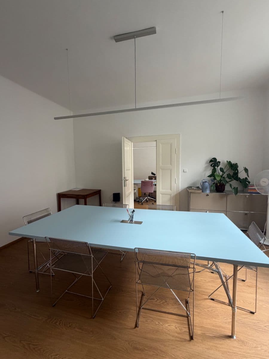 Pronájem kanceláře 80 m², Dejvická, Praha, Praha Pronájem kanceláře 80 m², Dejvická, Praha, Praha