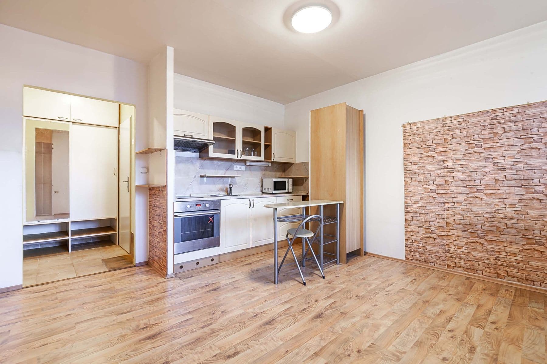 Prodej bytu 1+kk 23 m², Jílovská, Praha, Praha Prodej bytu 1+kk 23 m², Jílovská, Praha, Praha