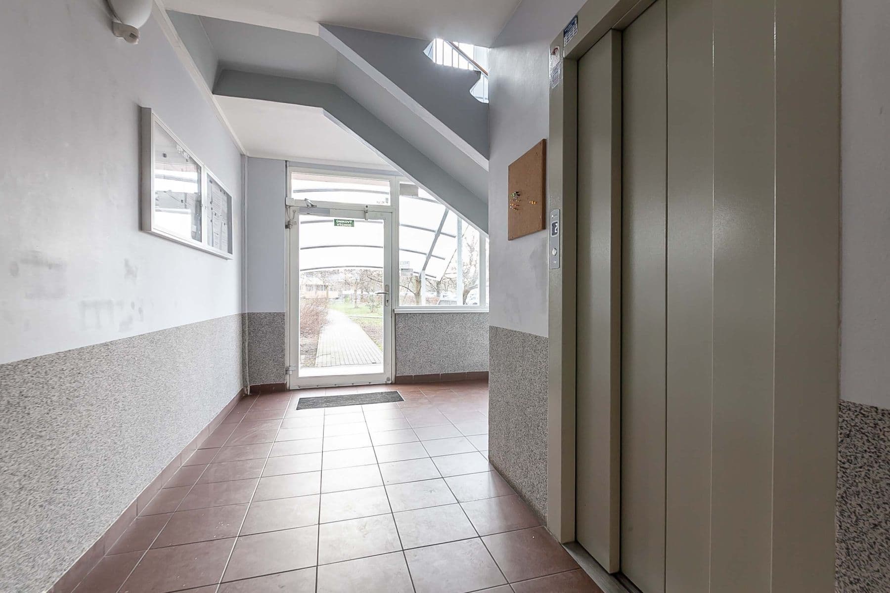 Prodej bytu 1+kk 23 m², Jílovská, Praha, Praha Prodej bytu 1+kk 23 m², Jílovská, Praha, Praha