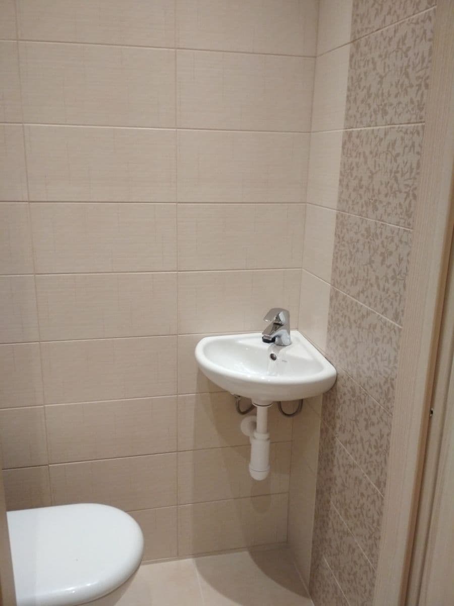 Prodej bytu 2+1 68 m², Vnoučkova, Praha, Praha Prodej bytu 2+1 68 m², Vnoučkova, Praha, Praha