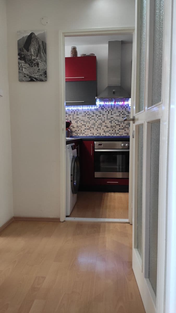 Pronájem bytu 2+kk 46 m², Rajmonova, Praha, Praha Pronájem bytu 2+kk 46 m², Rajmonova, Praha, Praha