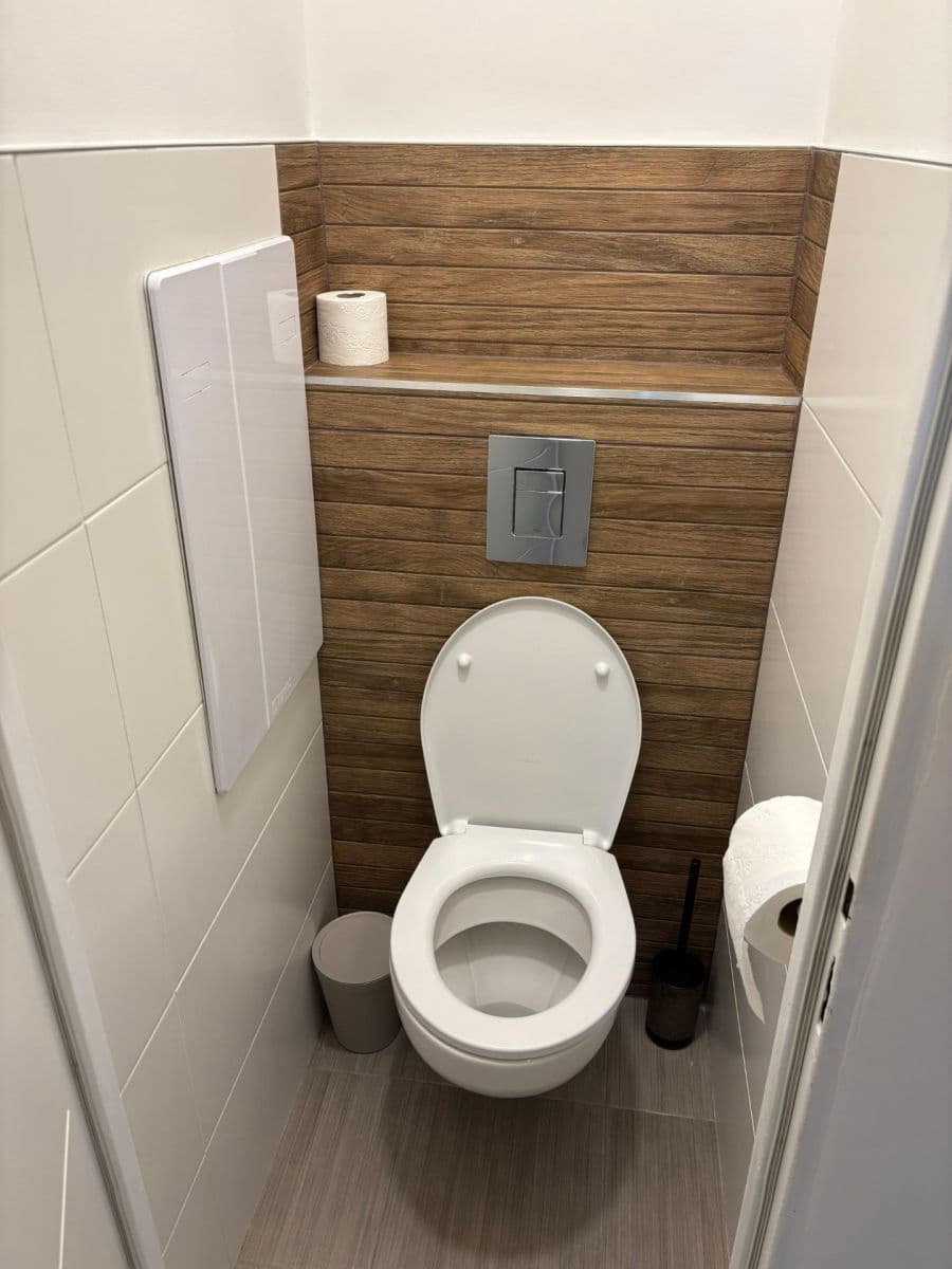 Pronájem bytu 3+1 63 m², Sputniková, Ružinov, Bratislavský kraj Pronájem bytu 3+1 63 m², Sputniková, Ružinov, Bratislavský kraj