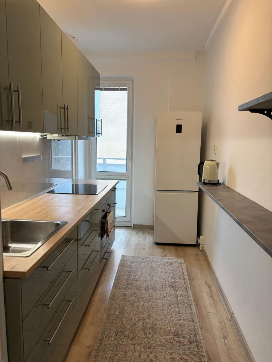 Pronájem bytu 3+1 63 m², Sputniková, Ružinov, Bratislavský kraj Pronájem bytu 3+1 63 m², Sputniková, Ružinov, Bratislavský kraj