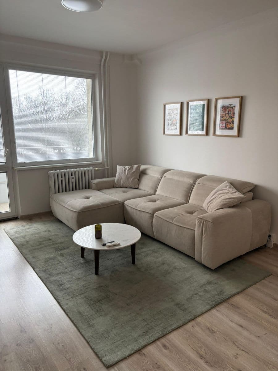 Pronájem bytu 3+1 63 m², Sputniková, Ružinov, Bratislavský kraj Pronájem bytu 3+1 63 m², Sputniková, Ružinov, Bratislavský kraj