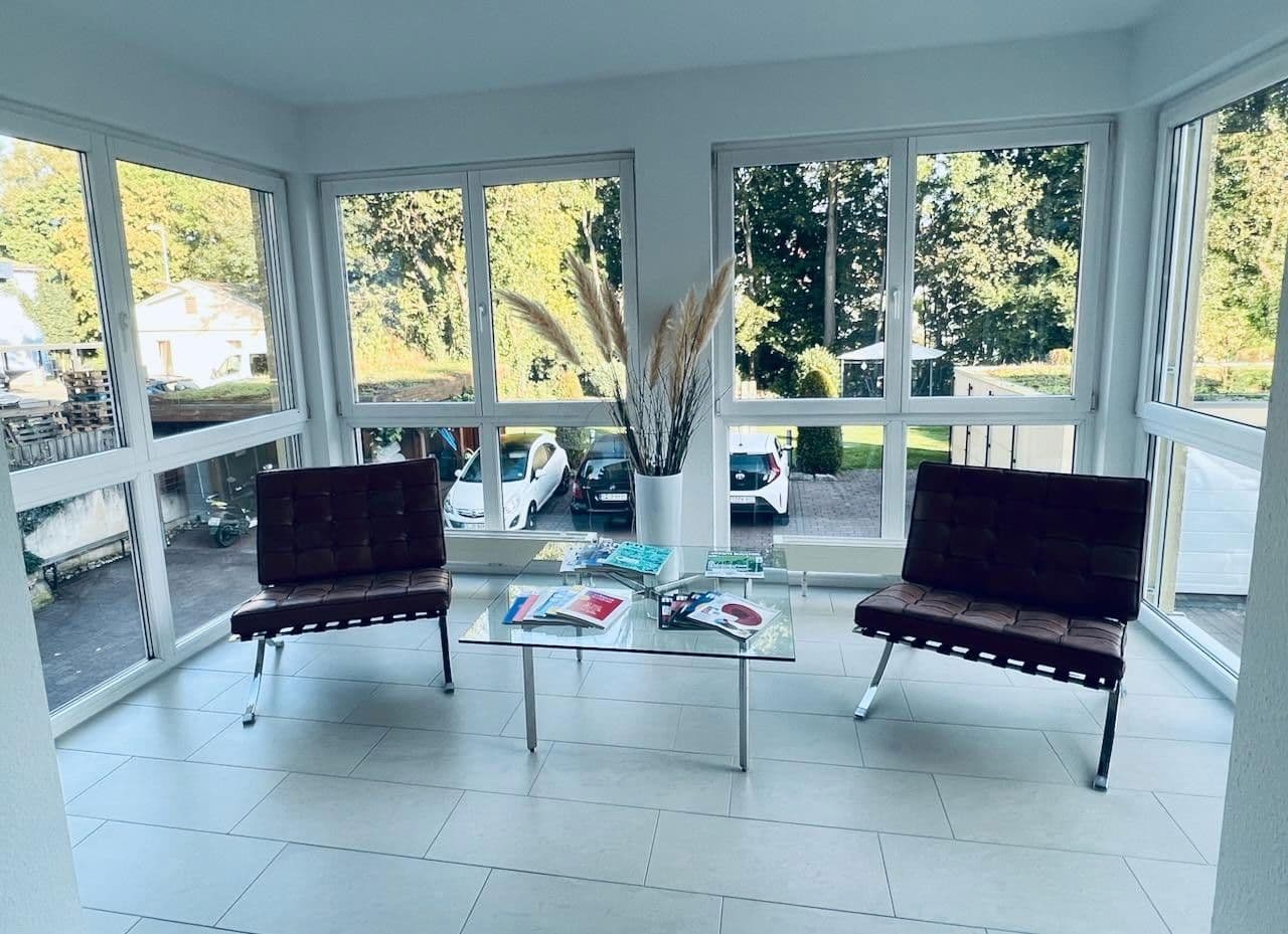 Pronájem kanceláře 200 m², Schloßstr. 26, Neuhausen auf den Fildern, Bádensko-Württembersko Pronájem kanceláře 200 m², Schloßstr. 26, Neuhausen auf den Fildern, Bádensko-Württembersko