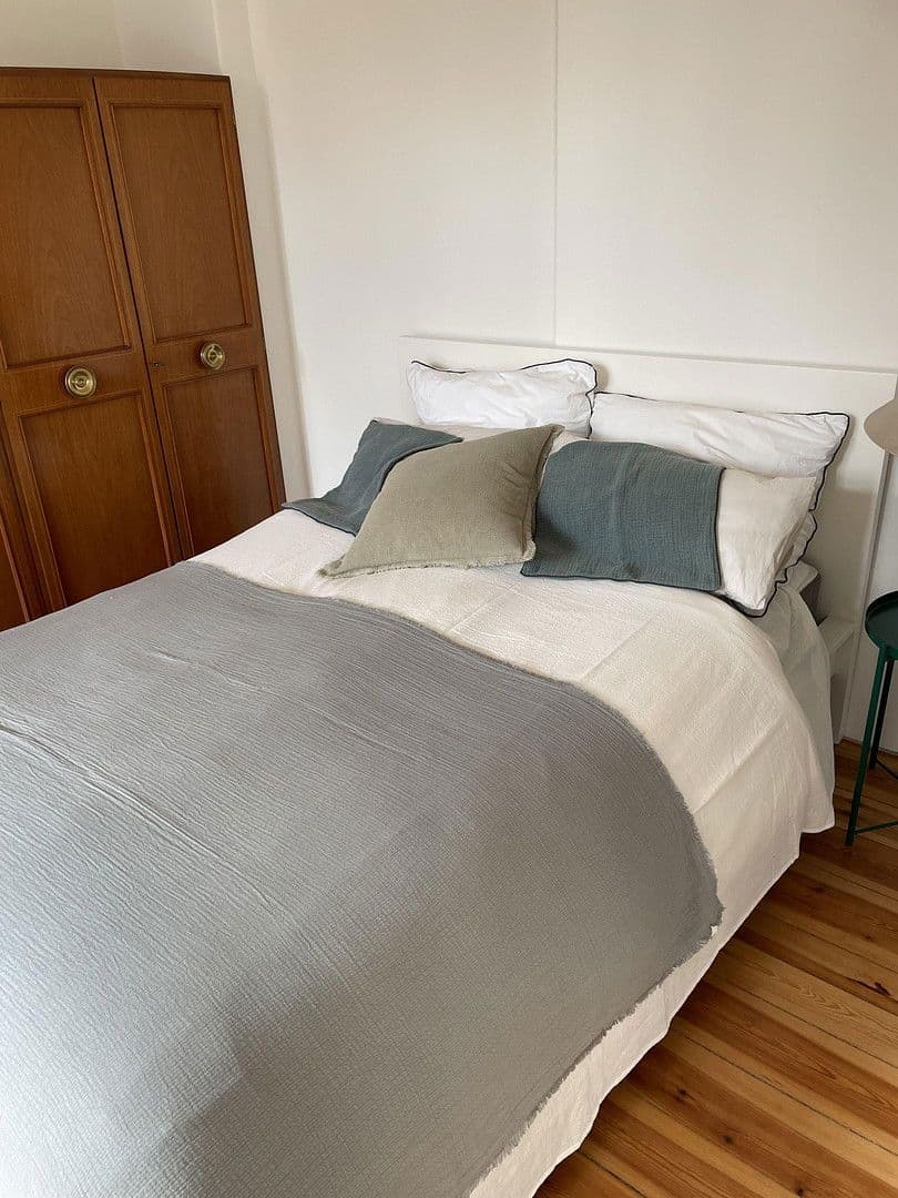 Pronájem bytu 2+kk 71 m², Südwestkorso 56, Berlin, Berlín Pronájem bytu 2+kk 71 m², Südwestkorso 56, Berlin, Berlín