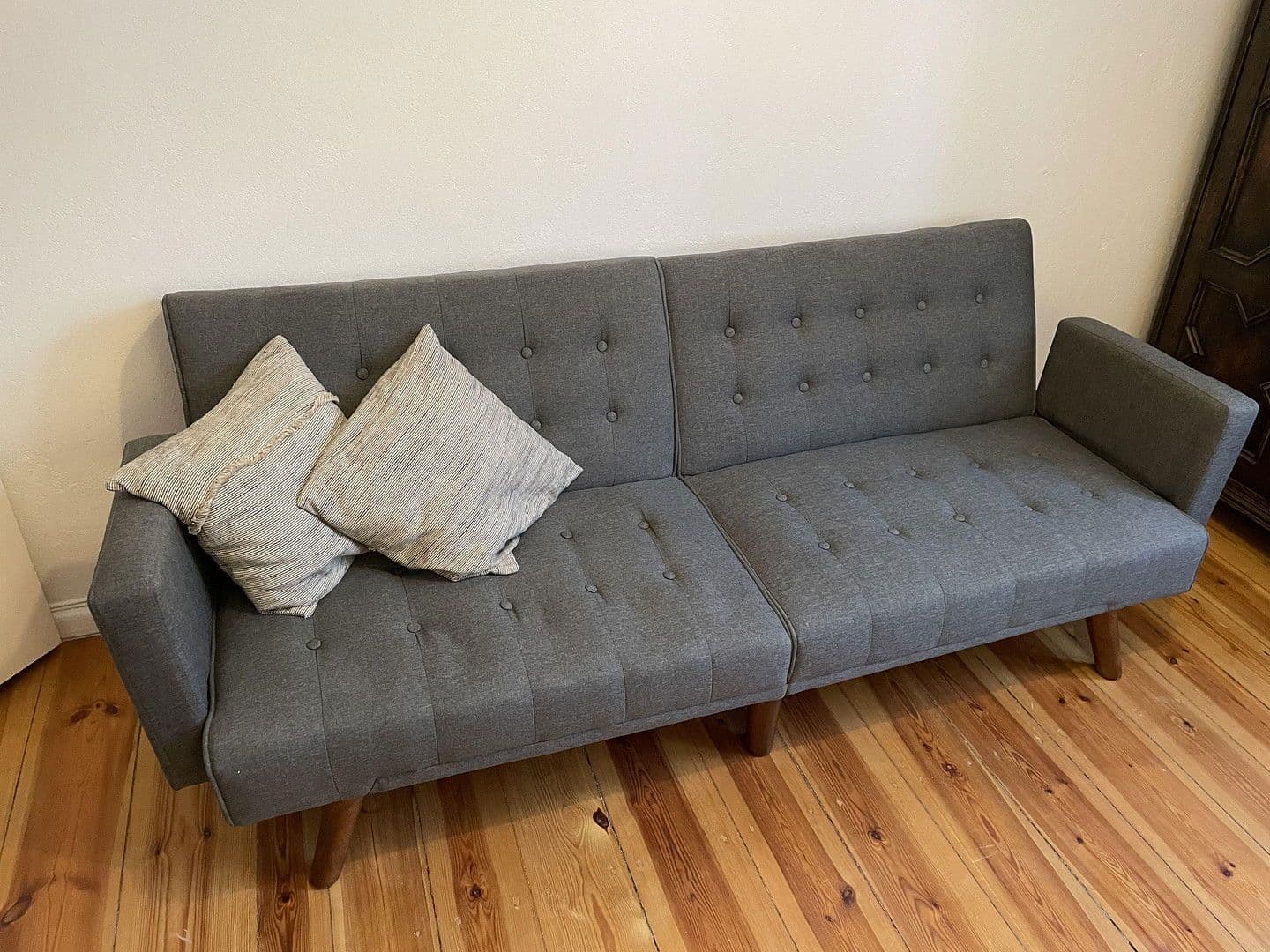 Pronájem bytu 2+kk 71 m², Südwestkorso 56, Berlin, Berlín Pronájem bytu 2+kk 71 m², Südwestkorso 56, Berlin, Berlín