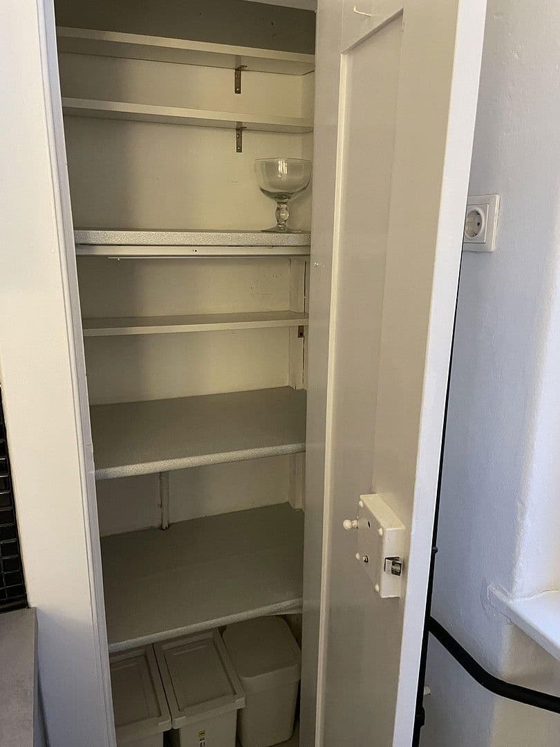 Pronájem bytu 2+kk 71 m², Südwestkorso 56, Berlin, Berlín Pronájem bytu 2+kk 71 m², Südwestkorso 56, Berlin, Berlín