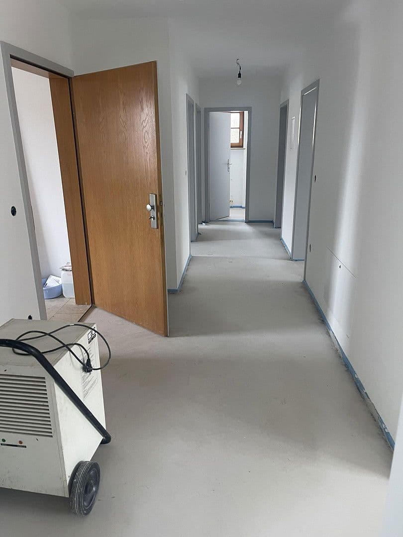 Pronájem bytu 4+1 110 m², Schloßstraße, Oberding/Notzing, Bavorsko Pronájem bytu 4+1 110 m², Schloßstraße, Oberding/Notzing, Bavorsko