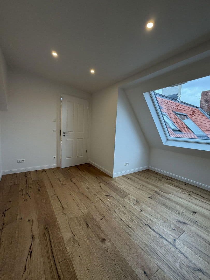 Pronájem bytu 3+1 80 m², Ebersstraße 58, Berlin, Berlín Pronájem bytu 3+1 80 m², Ebersstraße 58, Berlin, Berlín