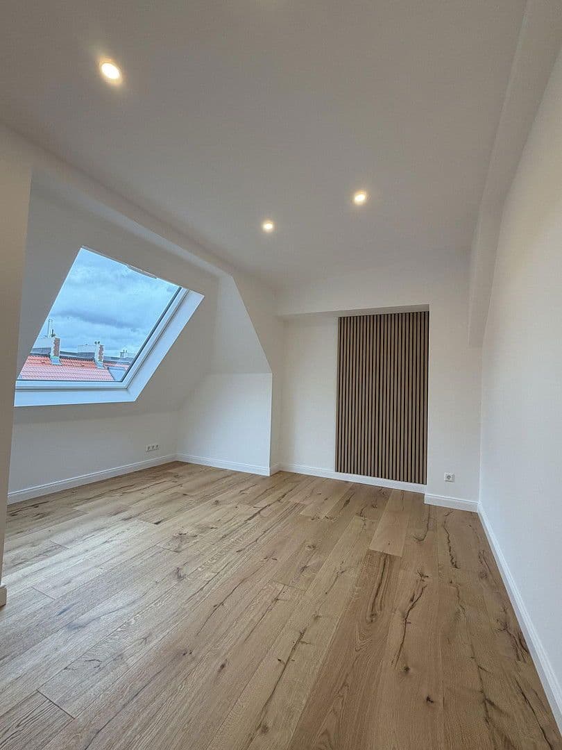 Pronájem bytu 3+1 80 m², Ebersstraße 58, Berlin, Berlín Pronájem bytu 3+1 80 m², Ebersstraße 58, Berlin, Berlín