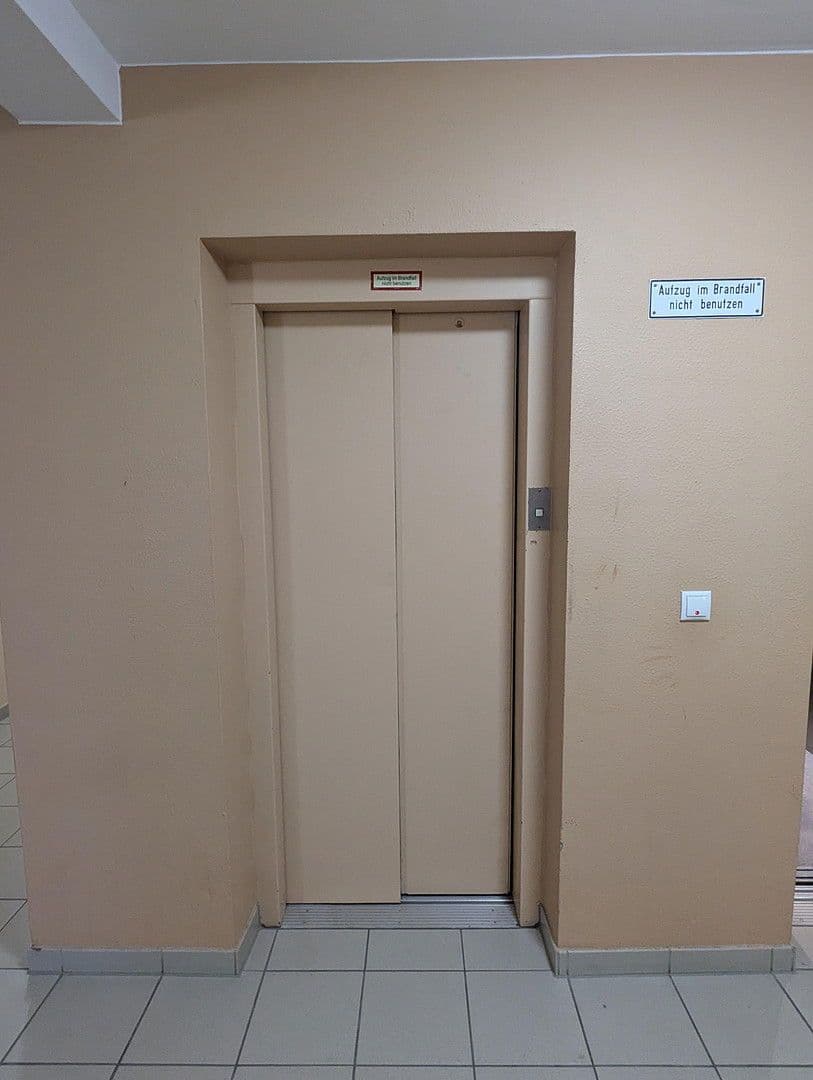 Prodej bytu 1+1 32 m², Karlsbaderstraße 7, Ludwigshafen, Porýní-Falc Prodej bytu 1+1 32 m², Karlsbaderstraße 7, Ludwigshafen, Porýní-Falc