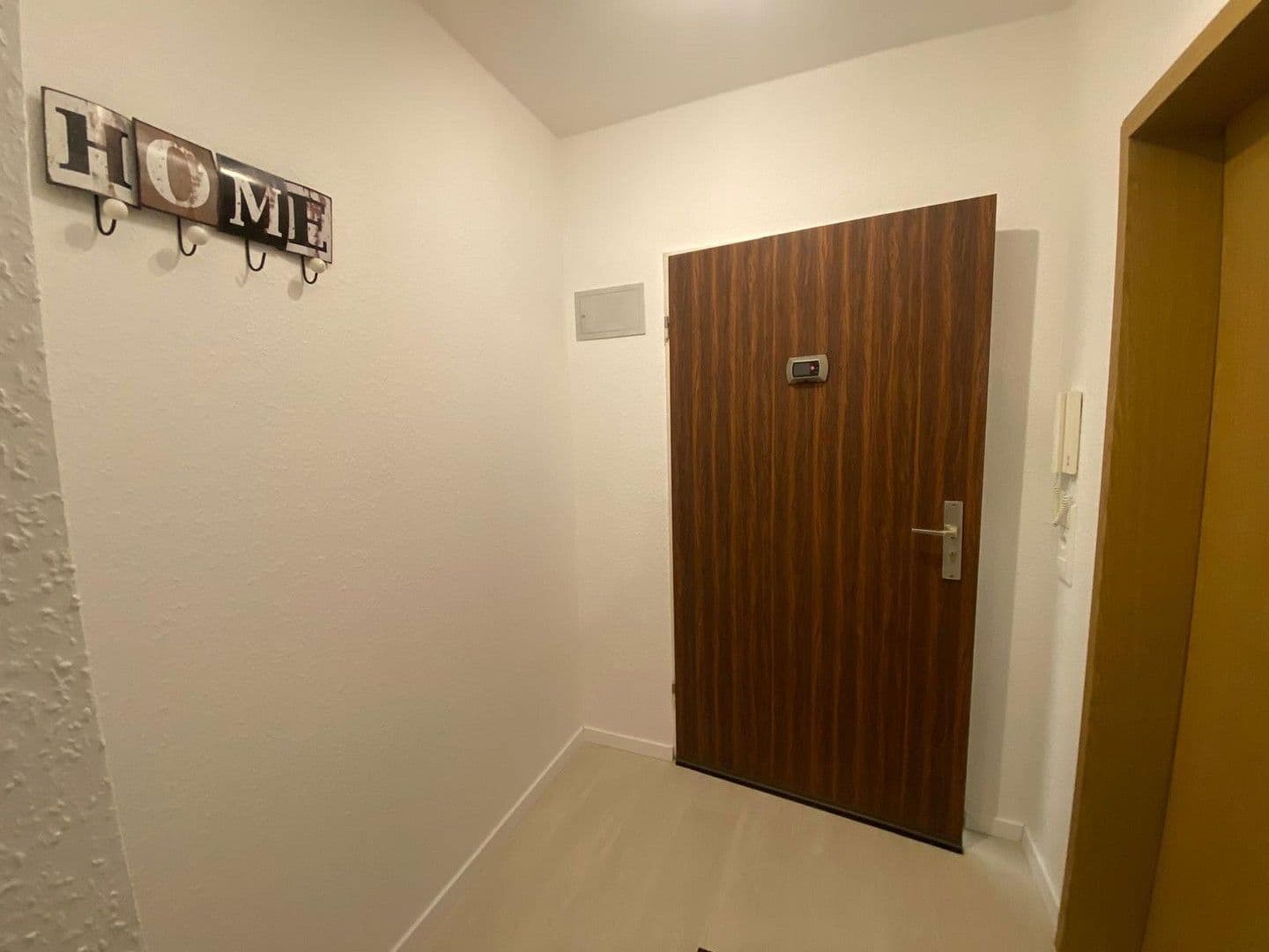 Prodej bytu 1+1 32 m², Karlsbaderstraße 7, Ludwigshafen, Porýní-Falc Prodej bytu 1+1 32 m², Karlsbaderstraße 7, Ludwigshafen, Porýní-Falc