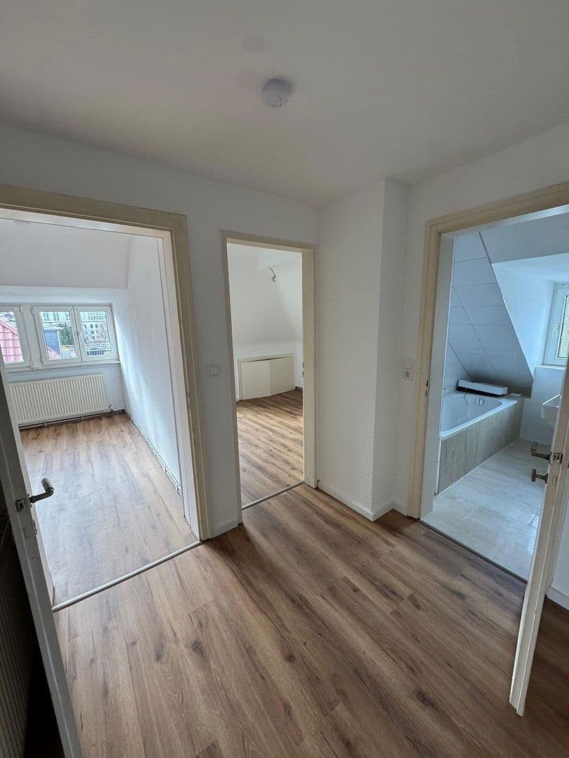 Pronájem bytu 2+1 55 m², Fritz-Bauer-Straße 29, Darmstadt, Hessen Pronájem bytu 2+1 55 m², Fritz-Bauer-Straße 29, Darmstadt, Hessen