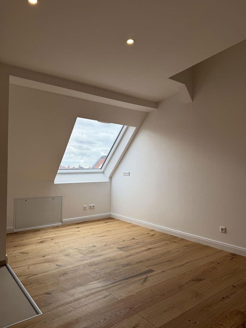 Pronájem bytu 3+1 70 m², Ebersstraße 58, Berlin, Berlín Pronájem bytu 3+1 70 m², Ebersstraße 58, Berlin, Berlín