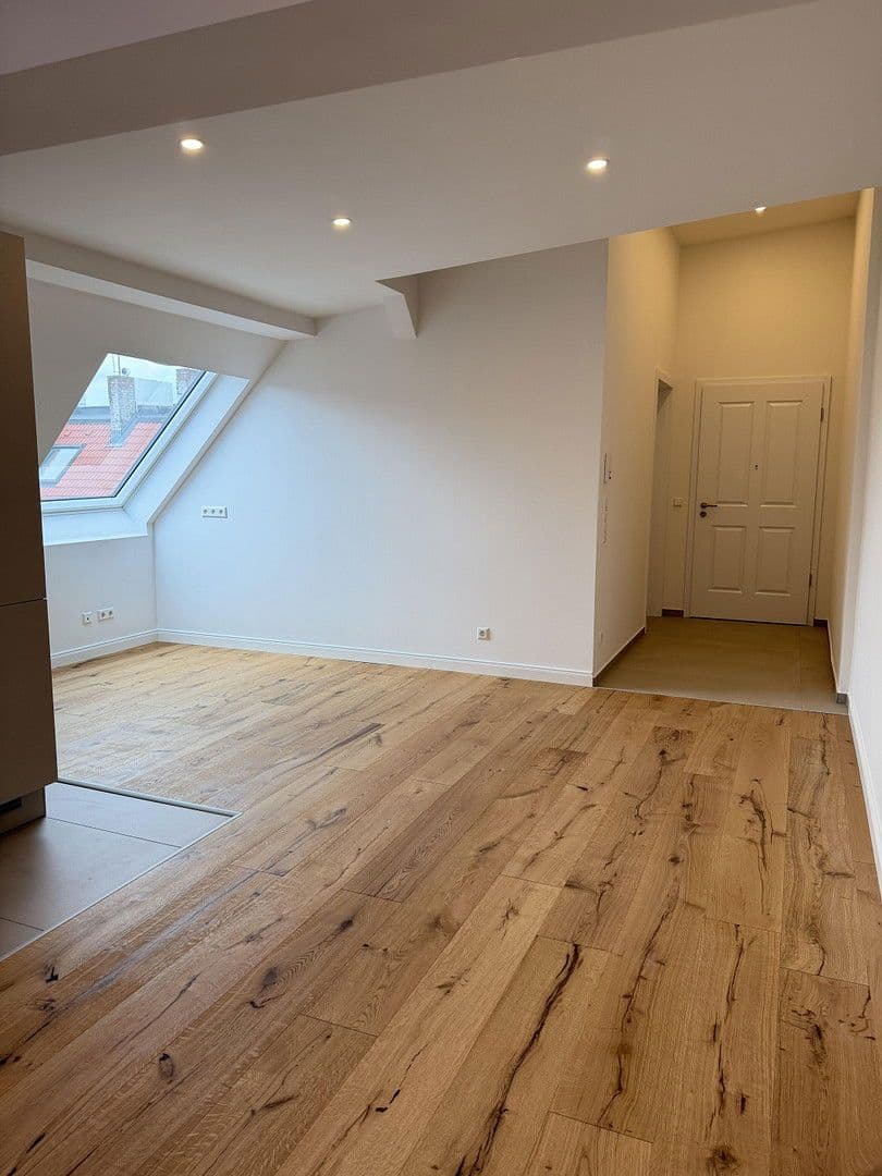 Pronájem bytu 3+1 70 m², Ebersstraße 58, Berlin, Berlín Pronájem bytu 3+1 70 m², Ebersstraße 58, Berlin, Berlín