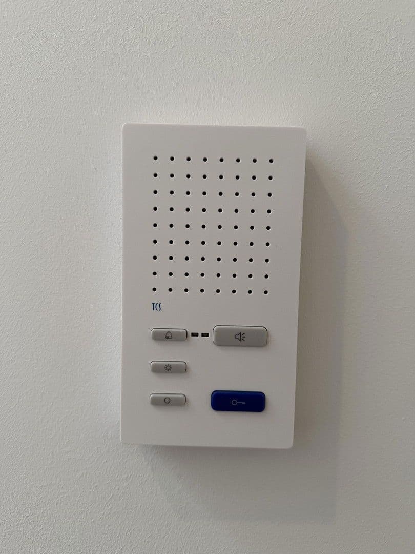 Pronájem bytu 3+1 75 m², Ebersstraße 58, Berlin, Berlín Pronájem bytu 3+1 75 m², Ebersstraße 58, Berlin, Berlín