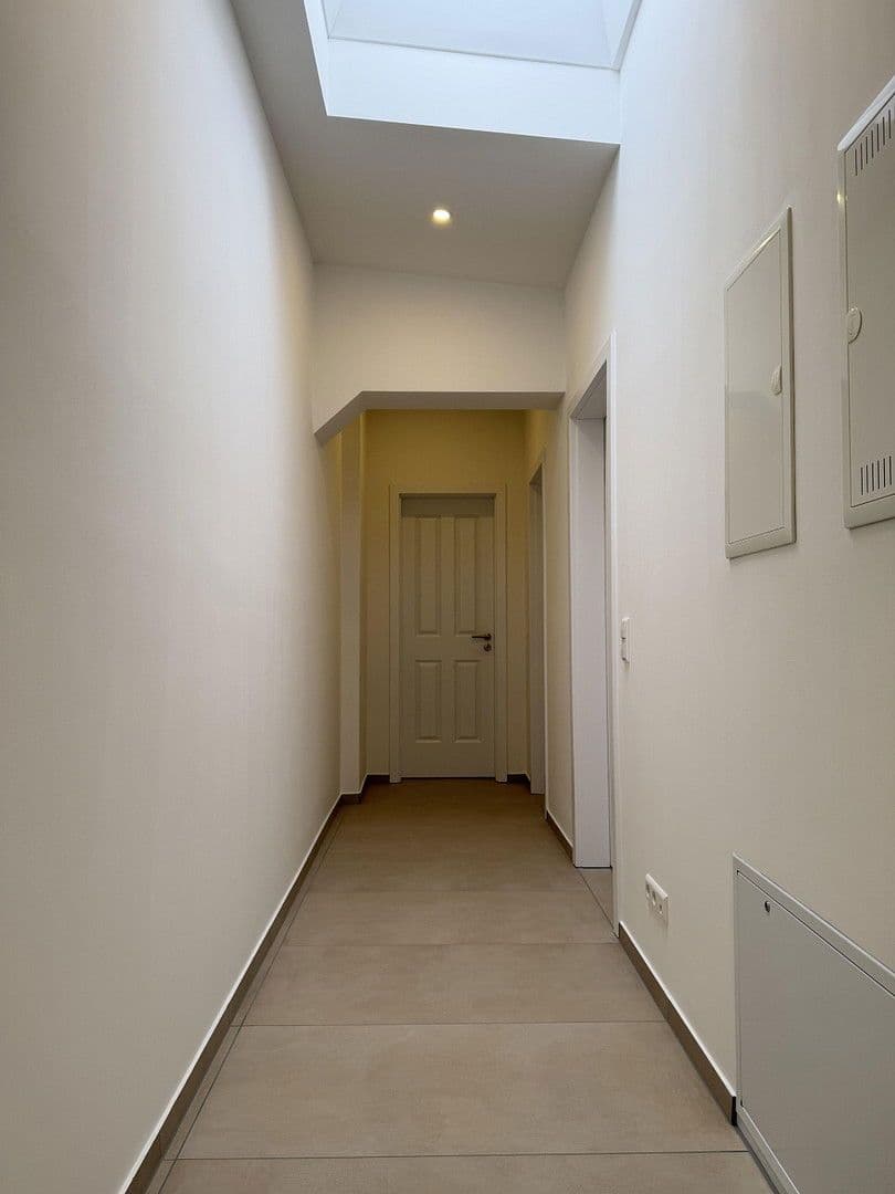 Pronájem bytu 3+1 75 m², Ebersstraße 58, Berlin, Berlín Pronájem bytu 3+1 75 m², Ebersstraße 58, Berlin, Berlín