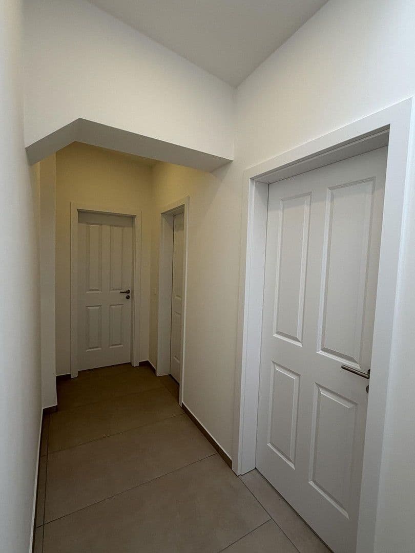 Pronájem bytu 3+1 75 m², Ebersstraße 58, Berlin, Berlín Pronájem bytu 3+1 75 m², Ebersstraße 58, Berlin, Berlín