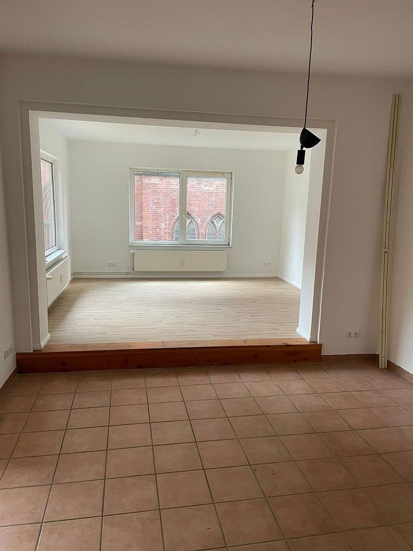 Pronájem bytu 1+1 50 m², Lübeck, Šlesvicko-Holštýnsko Pronájem bytu 1+1 50 m², Lübeck, Šlesvicko-Holštýnsko