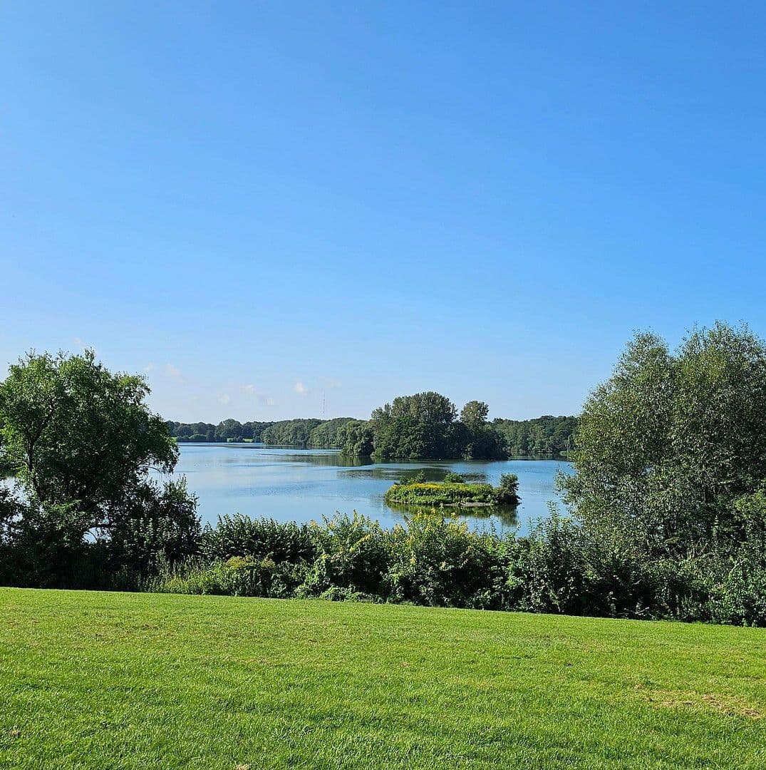 Prodej domu 163 m², pozemek 399 m², Hamburg, Hamburg Prodej domu 163 m², pozemek 399 m², Hamburg, Hamburg