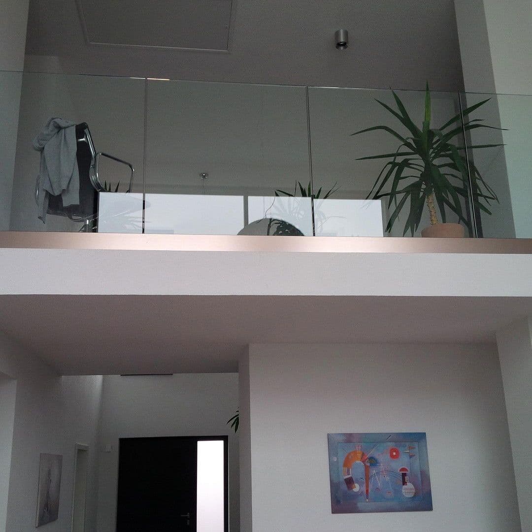 Prodej domu 220 m², pozemek 600 m², Kleines Wiesental, Bádensko-Württembersko Prodej domu 220 m², pozemek 600 m², Kleines Wiesental, Bádensko-Württembersko