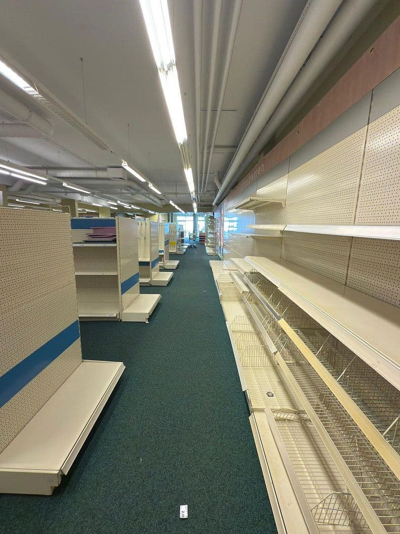 Pronájem nebytového prostoru 650 m², Am Kronengarten 1-7, Hilden, Severní Porýní-Vestfálsko Pronájem nebytového prostoru 650 m², Am Kronengarten 1-7, Hilden, Severní Porýní-Vestfálsko