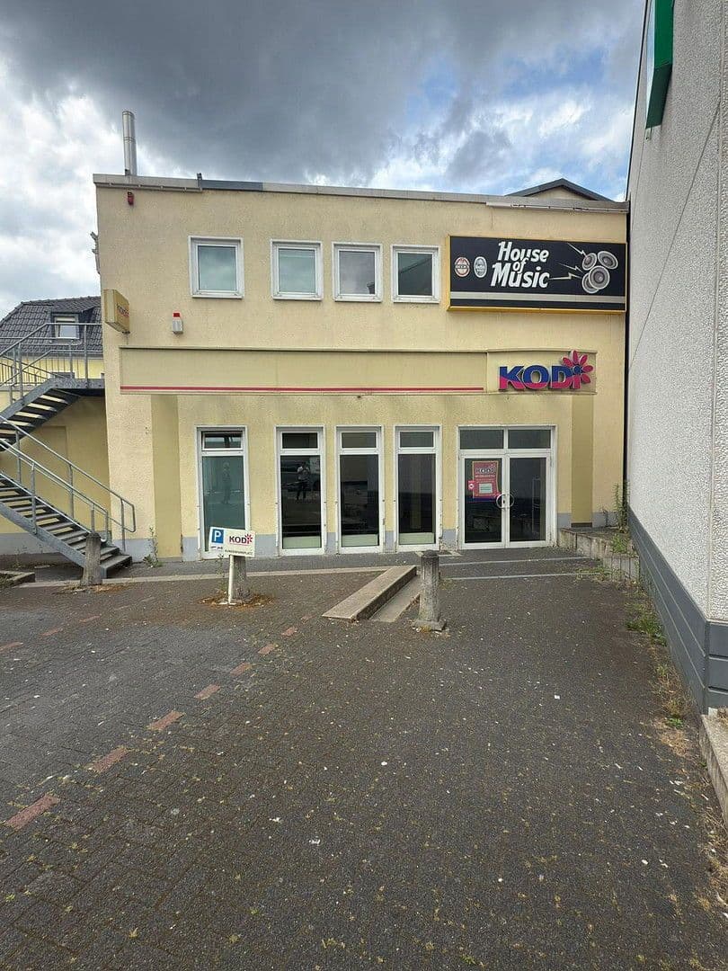 Pronájem nebytového prostoru 650 m², Am Kronengarten 1-7, Hilden, Severní Porýní-Vestfálsko Pronájem nebytového prostoru 650 m², Am Kronengarten 1-7, Hilden, Severní Porýní-Vestfálsko