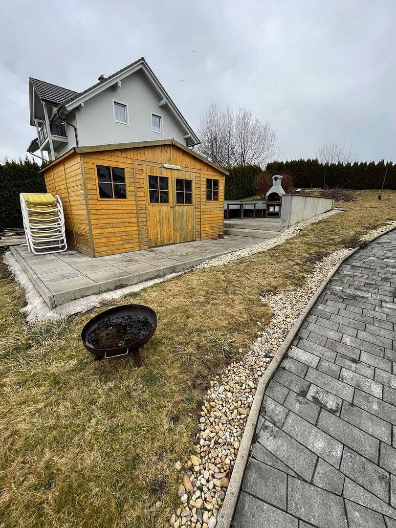 Prodej domu 154 m², pozemek 1.000 m², Sonnenweg 3, Wiesfleck, Hradsko Prodej domu 154 m², pozemek 1.000 m², Sonnenweg 3, Wiesfleck, Hradsko