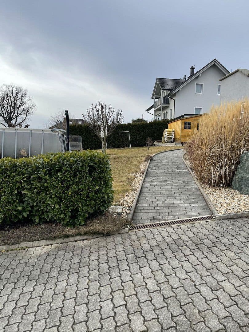 Prodej domu 154 m², pozemek 1.000 m², Sonnenweg 3, Wiesfleck, Hradsko Prodej domu 154 m², pozemek 1.000 m², Sonnenweg 3, Wiesfleck, Hradsko