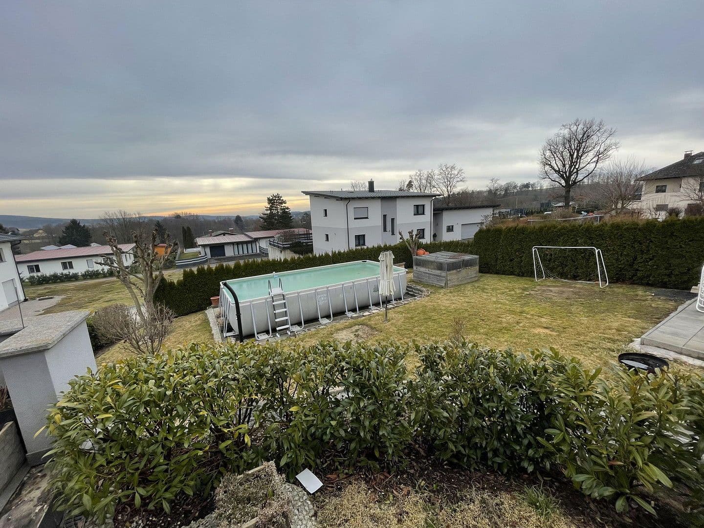 Prodej domu 154 m², pozemek 1.000 m², Sonnenweg 3, Wiesfleck, Hradsko Prodej domu 154 m², pozemek 1.000 m², Sonnenweg 3, Wiesfleck, Hradsko