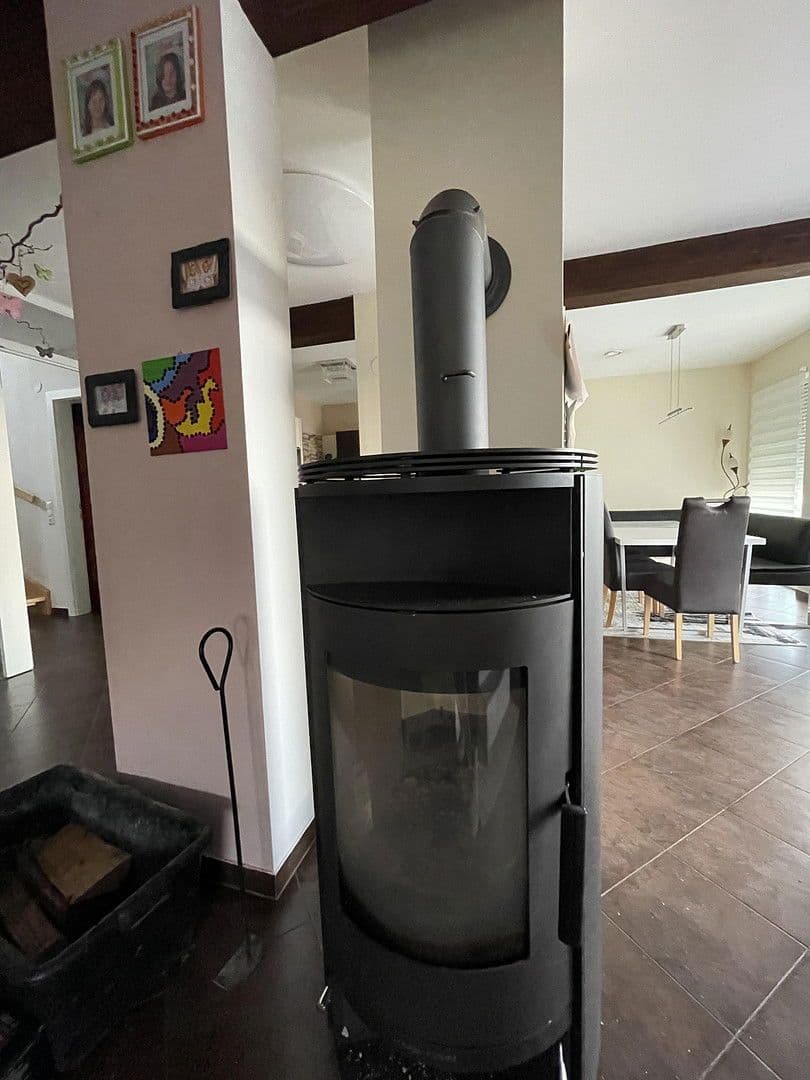 Prodej domu 154 m², pozemek 1.000 m², Sonnenweg 3, Wiesfleck, Hradsko Prodej domu 154 m², pozemek 1.000 m², Sonnenweg 3, Wiesfleck, Hradsko