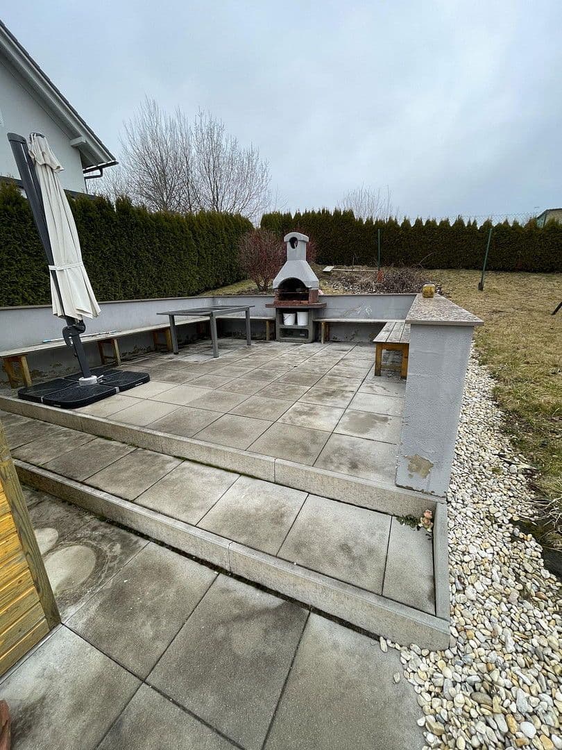 Prodej domu 154 m², pozemek 1.000 m², Sonnenweg 3, Wiesfleck, Hradsko Prodej domu 154 m², pozemek 1.000 m², Sonnenweg 3, Wiesfleck, Hradsko